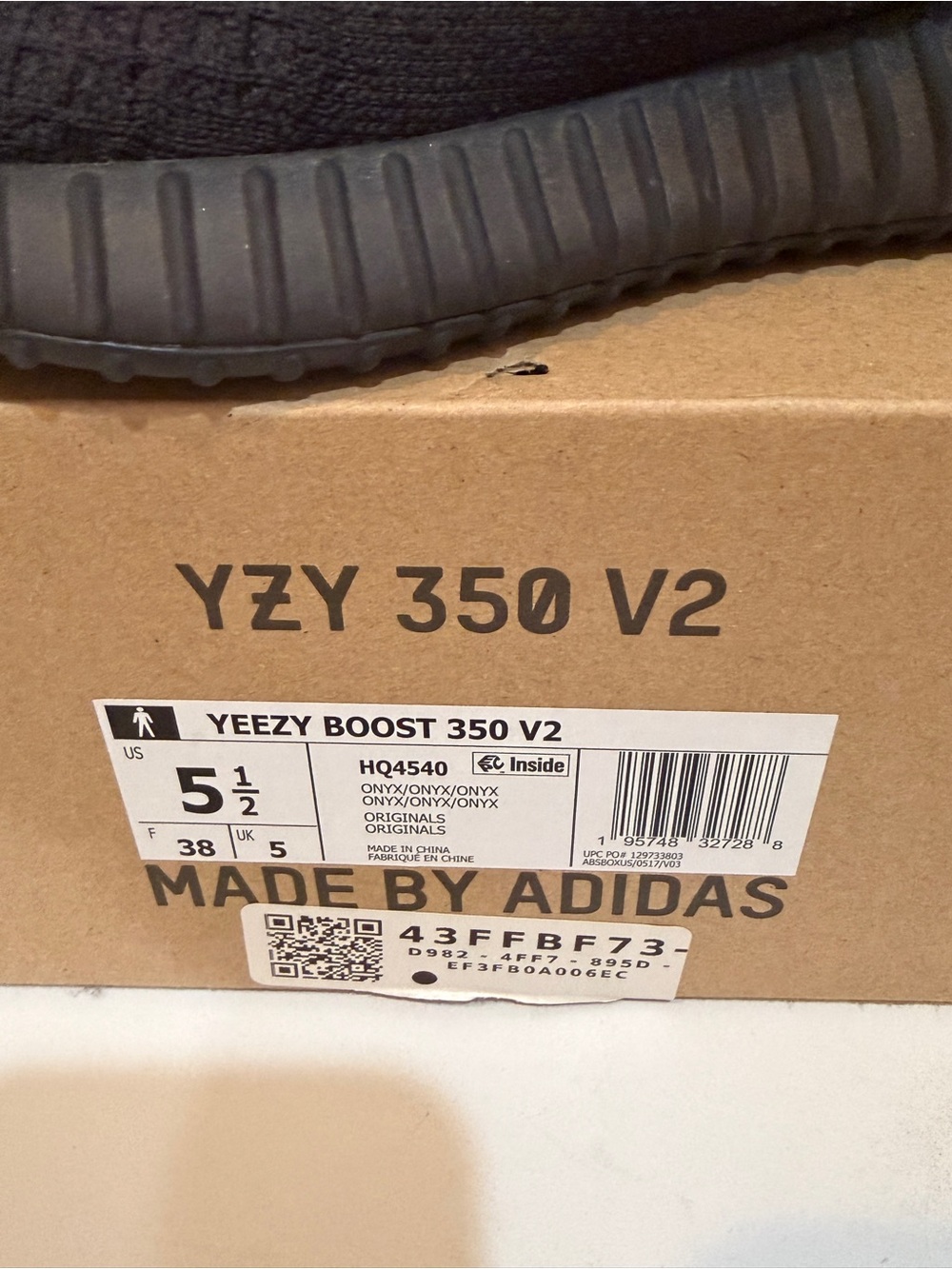 Adidas Yeezy Boost 350 V2 Black Sneakers